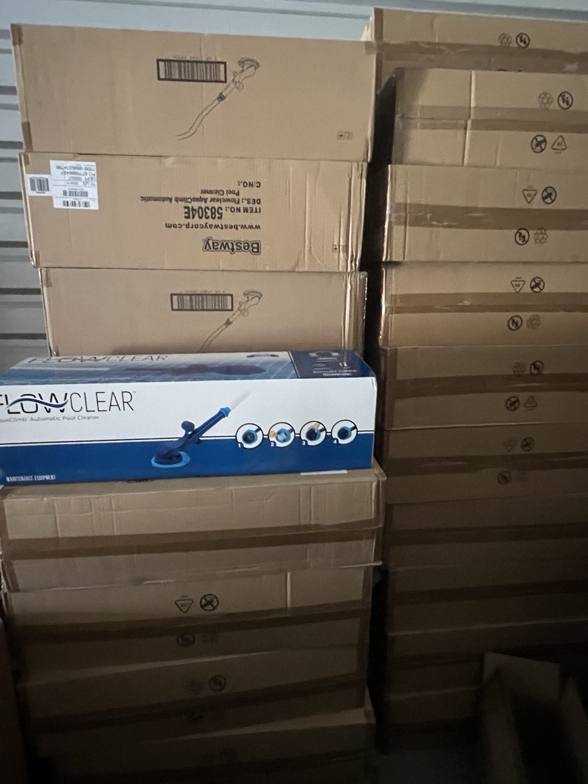 FLOWCLEAR AQUACLIMB POOL CLEANER AUTOMATIC – New