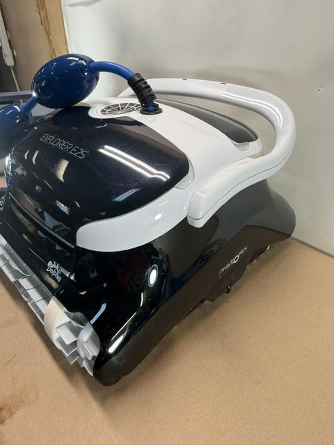 Dolphin Explorer E25 WiFi Robotic Pool Cleaner Wall Climbing