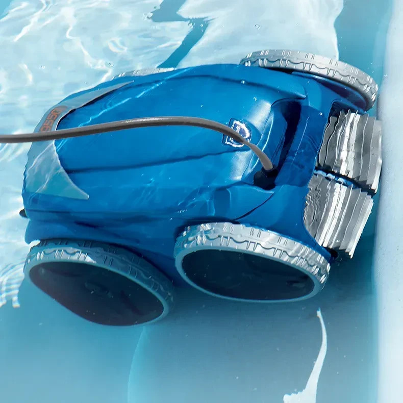 Polaris 9550 Sport 4WD Robotic Pool Cleaner