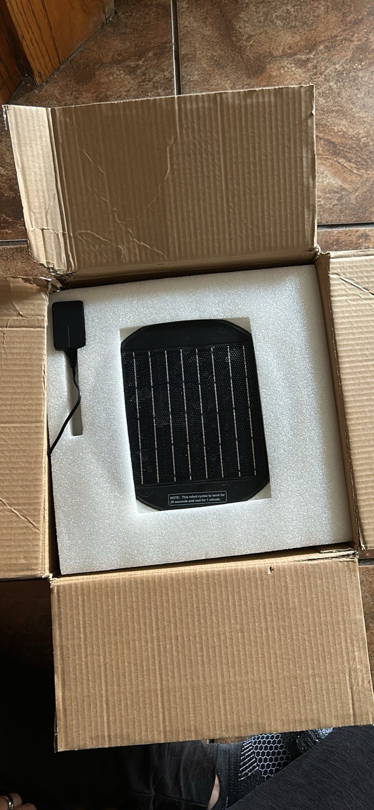 EZIOOV Y60 Solar Powered Cordless Robotic Pool Skimmer, Black w/ Manual