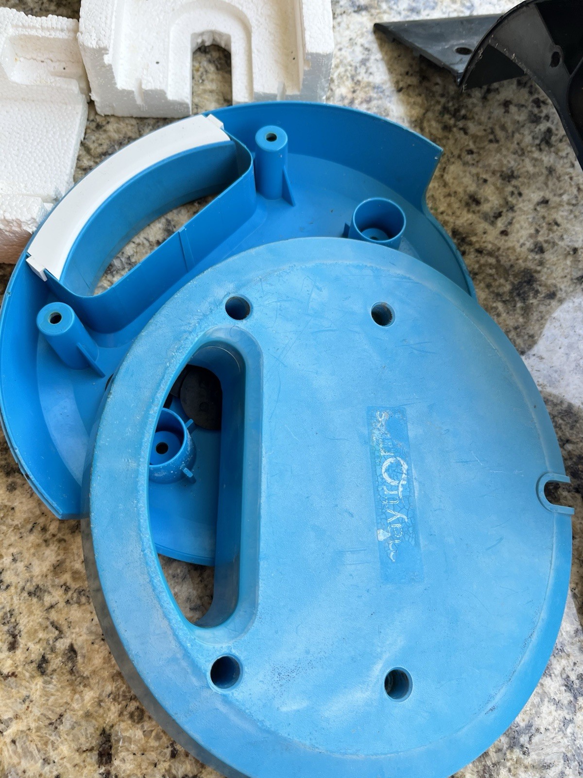 Dolphin Nautilus 115V CB Robotic Pool Cleaner PARTS ONLY from a working unit.