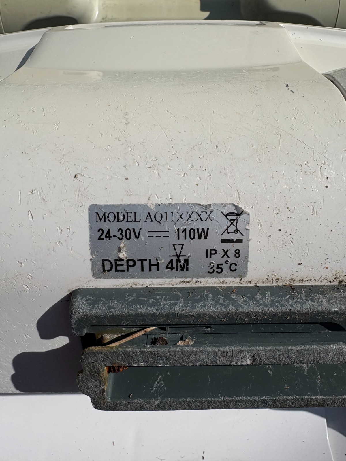 Aguabot SP200 Robotic Pool Cleaner – For Parts or Repair – No Power