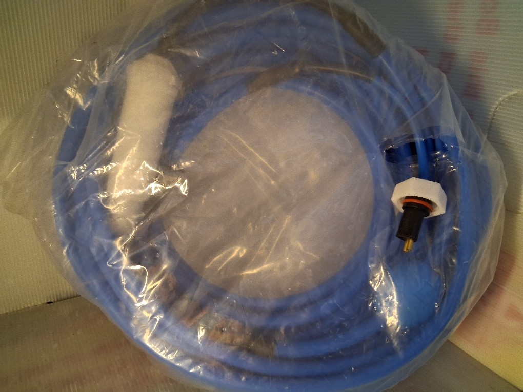 Dolphin Genuine Replacement Part — Heavy-Duty 60 FT Blue Cable with Swivel for T