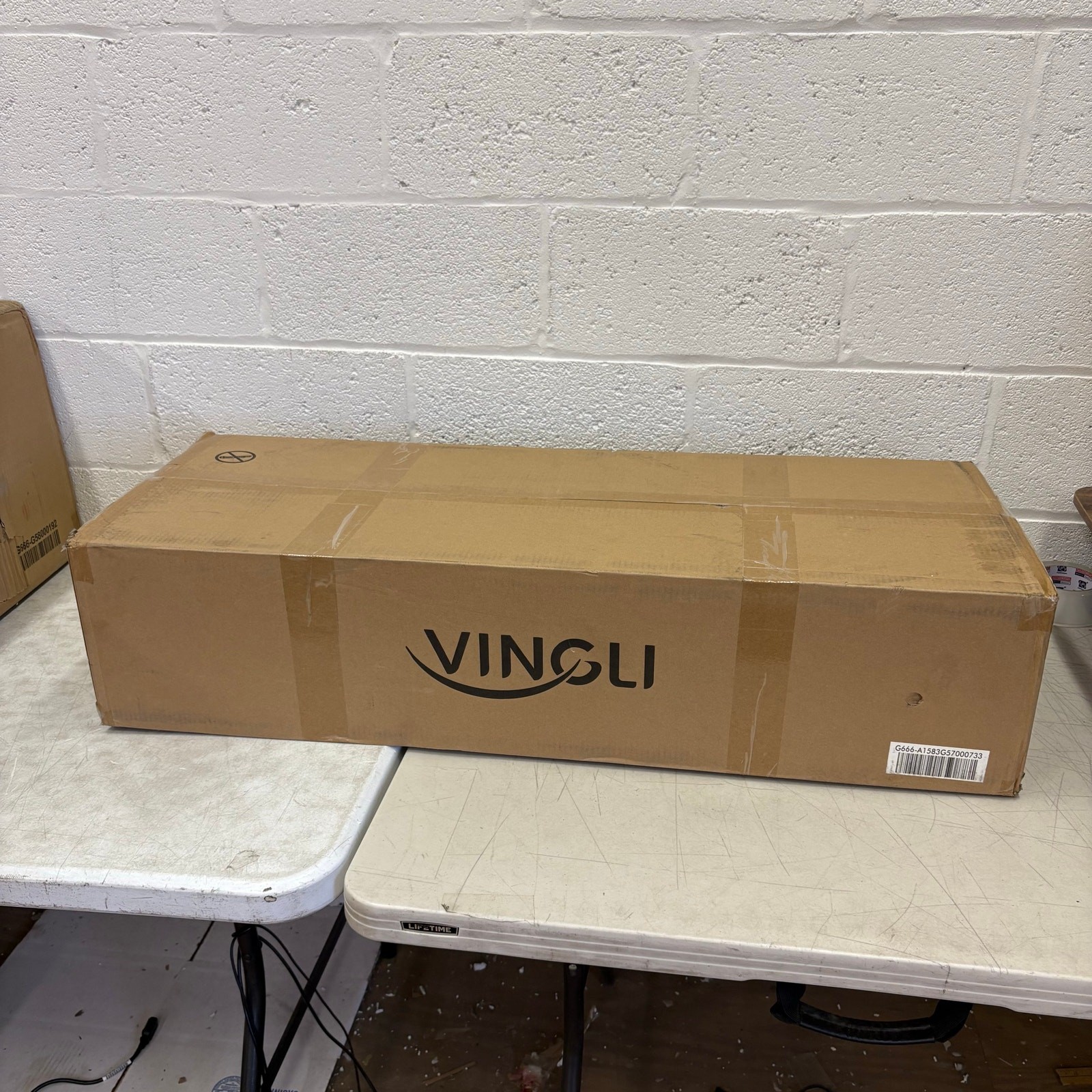 VINGLI Automatic Suction Pool Vacuum for Flat Pool Climbs Walls w 39. 6ft Hose