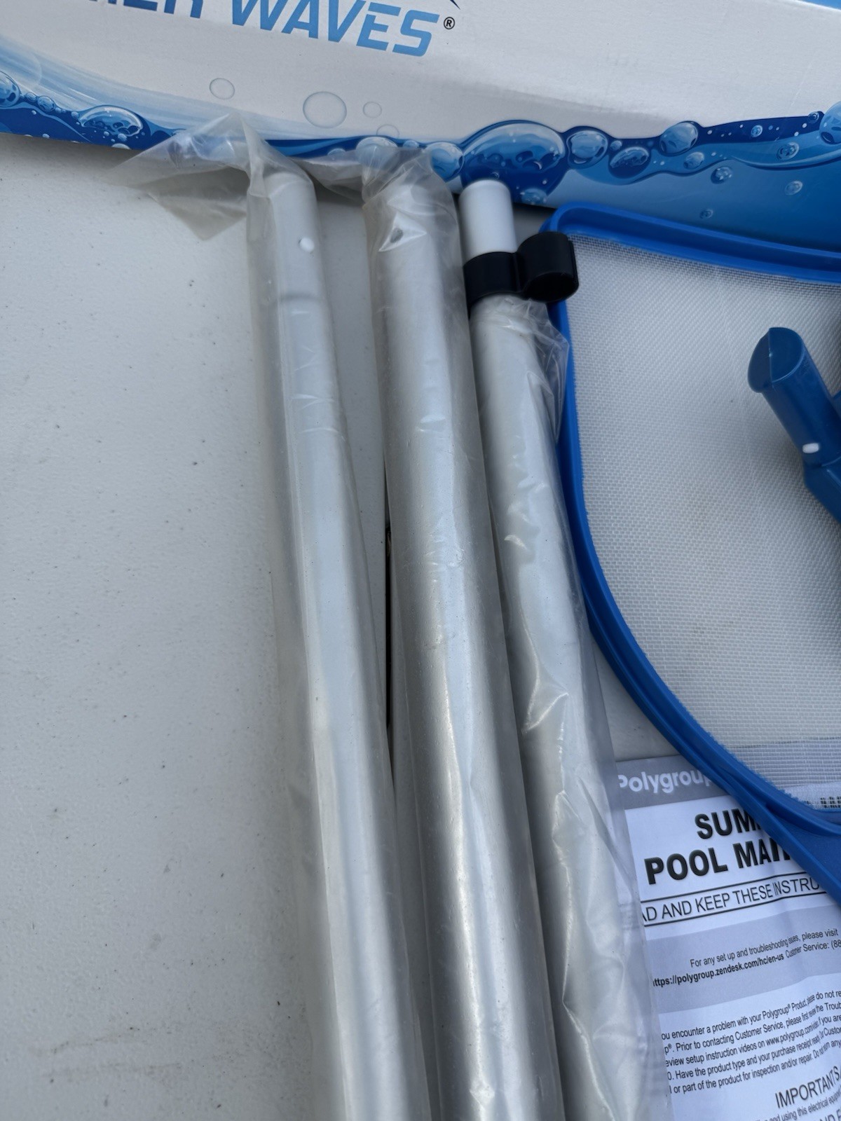 Summer Waves Pool Cleaning Kit Vacuum ,Skimmer, Telescope Pole! Open Box