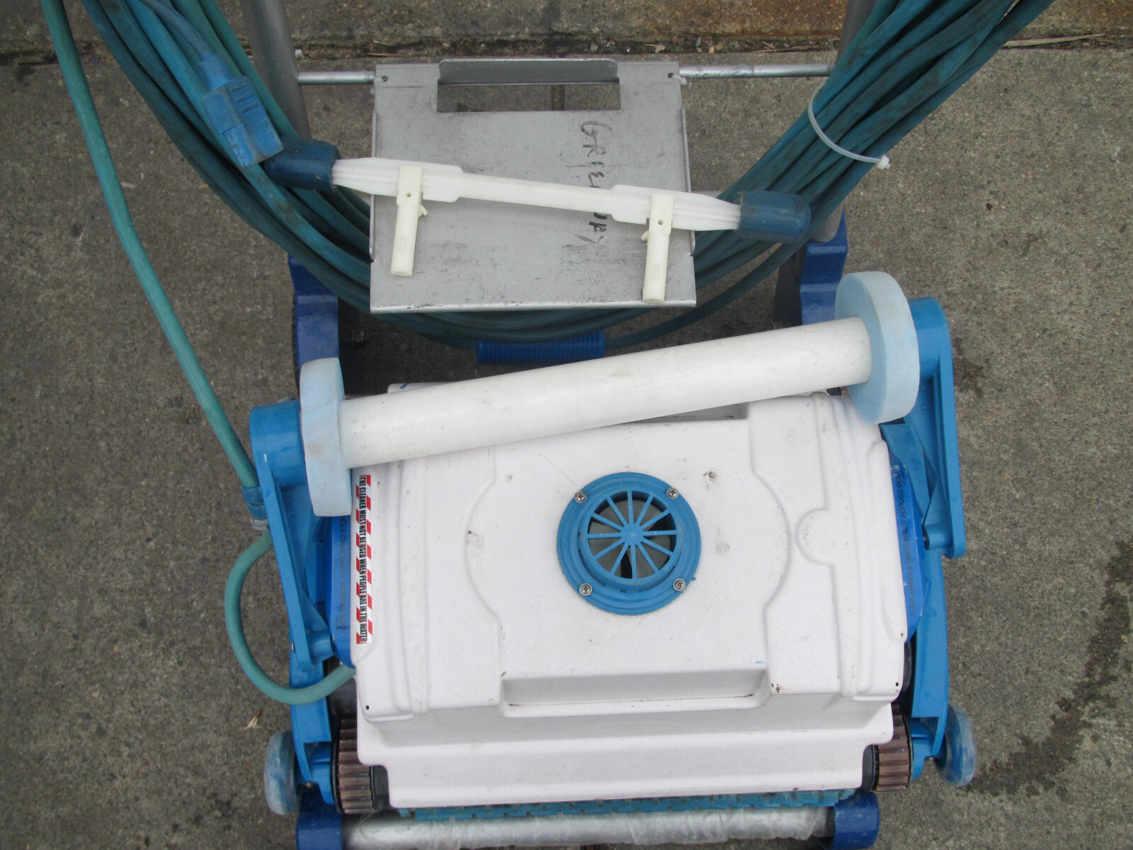Aqua Products Aquabot Basic Pool Cleaner For Large In Ground Pools