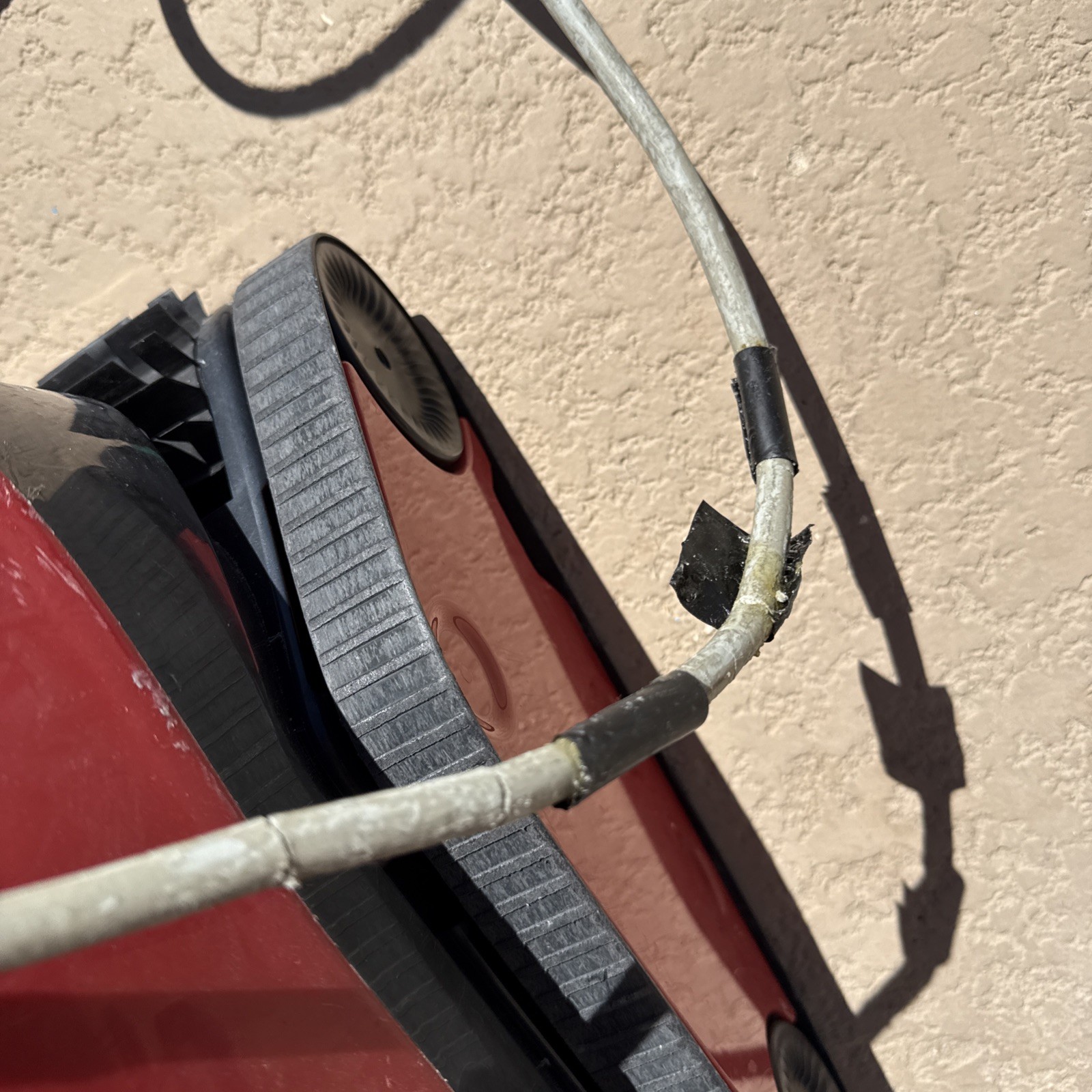 Inferno Robotic Pool Cleaner Unit Untested For Parts Or Repair