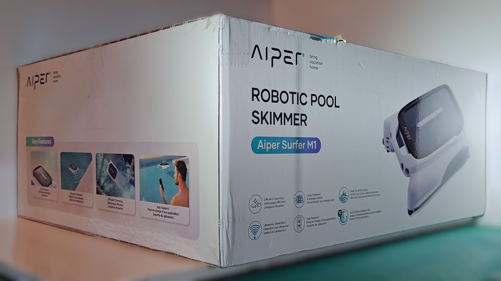 Aiper Surfer M1 Solar Powered Smart In/Above Ground Robot Pool Skimmer Cleaner