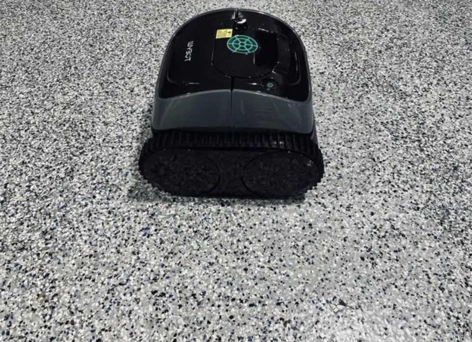 WYBOT C1 Cordless Robotic Pool Cleaner (OS7010C) w/ Charger