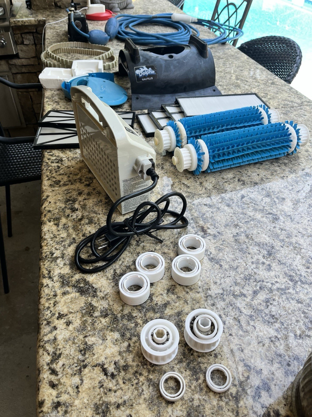 Dolphin Nautilus 115V CB Robotic Pool Cleaner PARTS ONLY from a working unit.