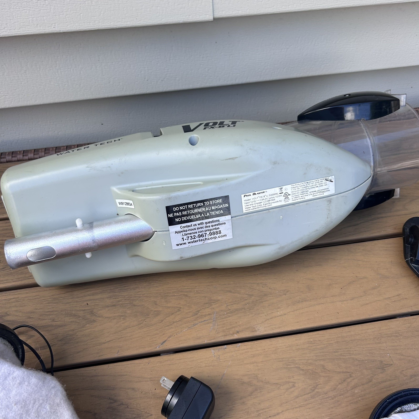 Water Tech Pool Blaster Volt FX-8Li Battery Powered Pool Spa Vacuum 34000KL