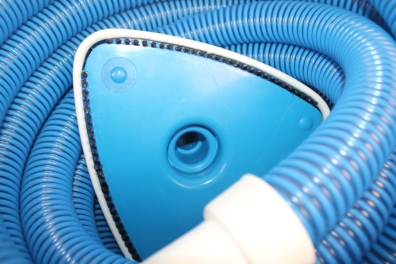 Spiral 35 ft x 1.5 in Diameter Universal Swimming Pool Vacuum Hose Weighted Head