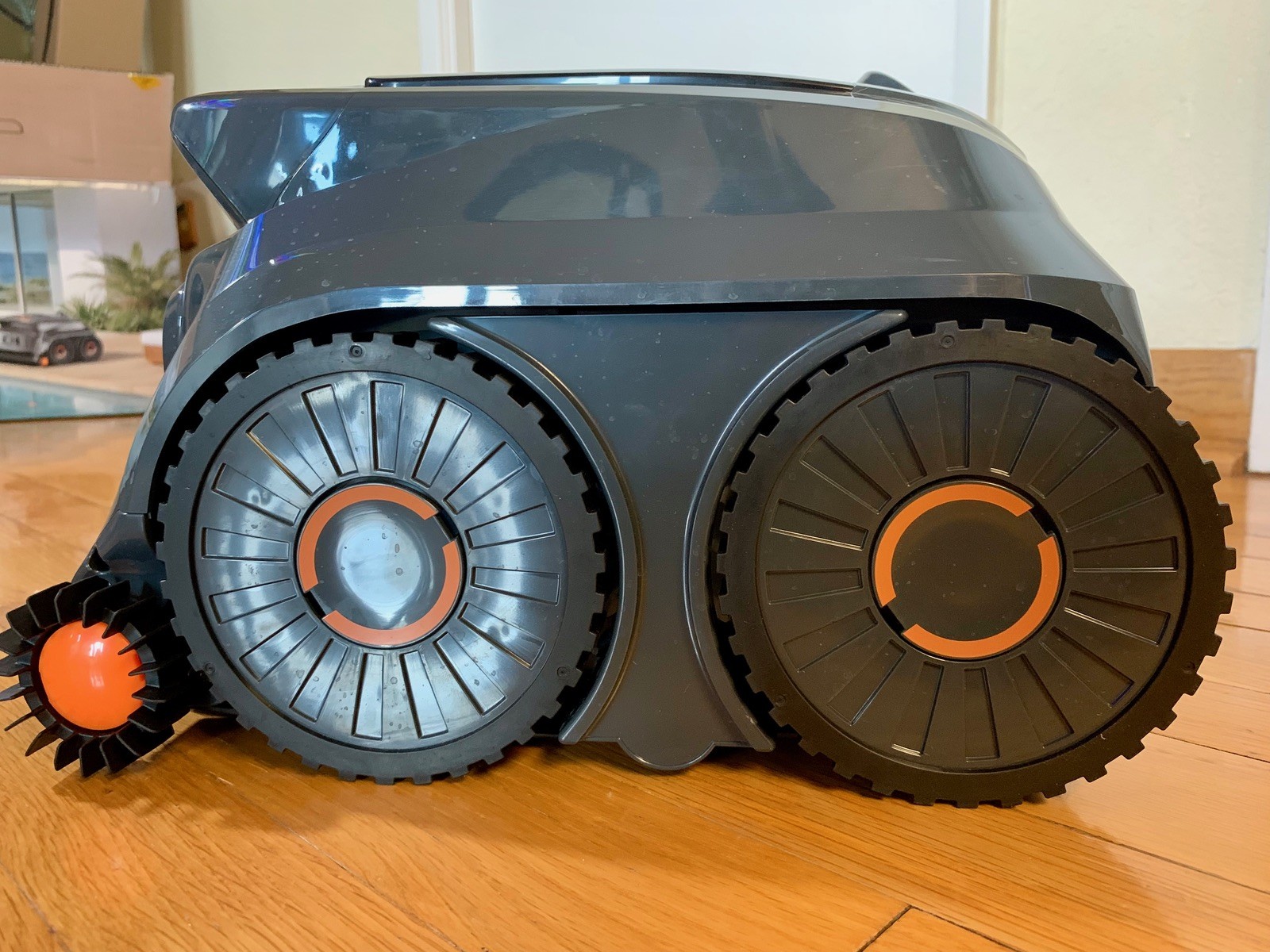 Winny B1 Cordless Robotic Smart Pool Cleaner, App Control, 100 min Runtime!