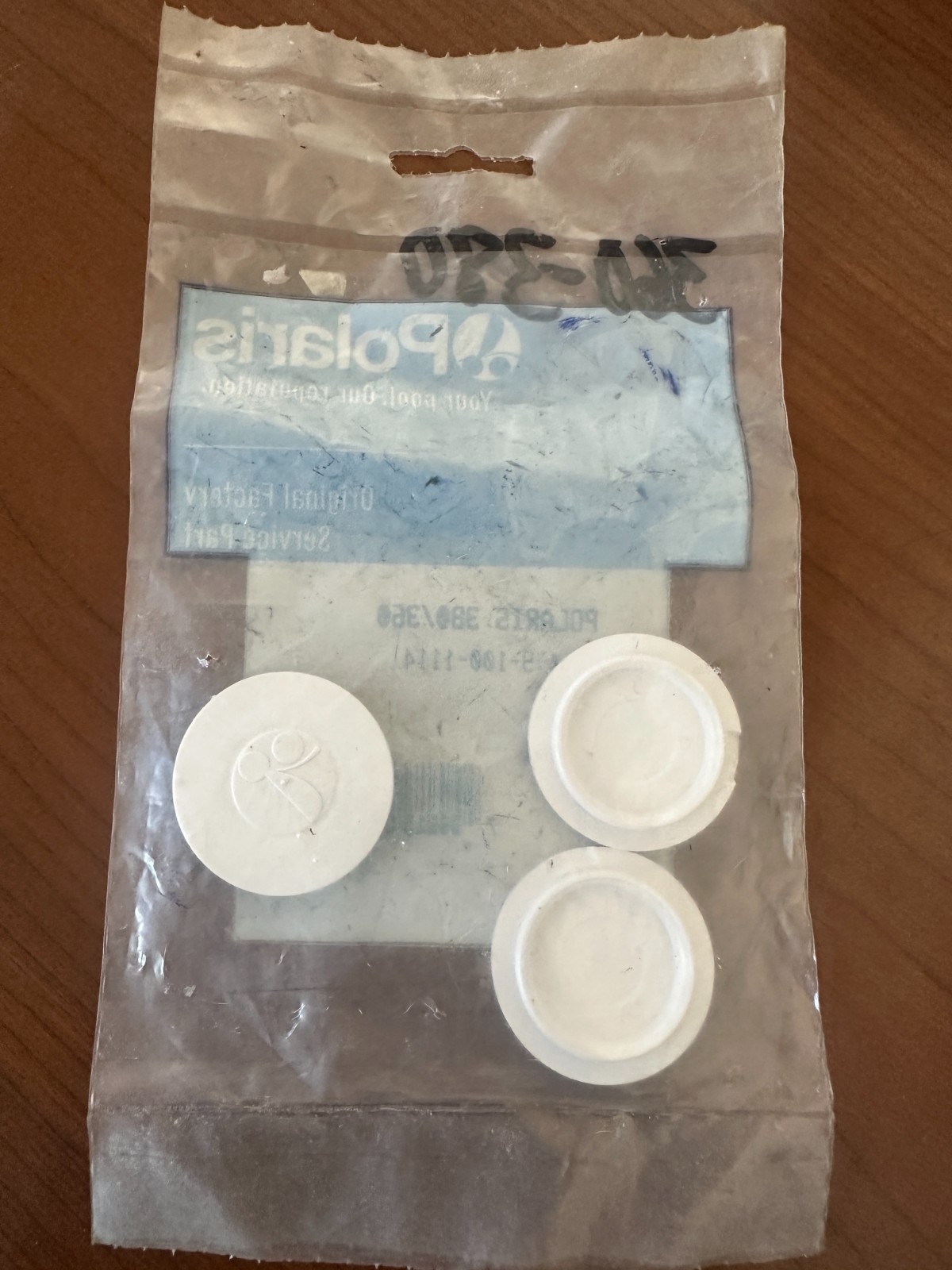 Polaris Orignal 9-100-1114 – Wheel Hub Cap Pack of 3