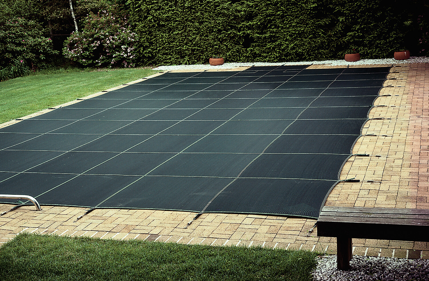LOOP-LOC GREEN MESH COVER 16&prime; X 32&prime; RECTANGLE FOR IN-GROUND SWIMMING POOLS