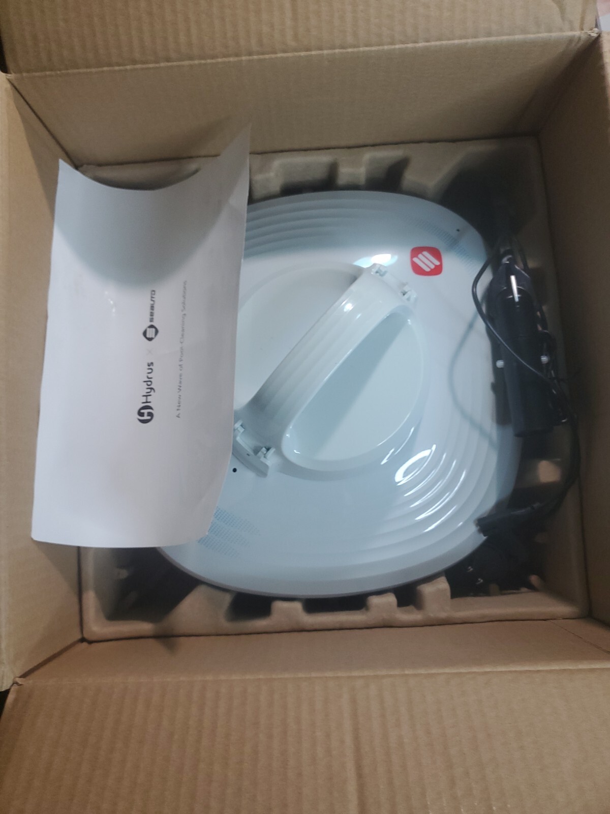 Hydrus Cordless Pool Vacuum Robotic Cleaner Automatic Cleaner Robot PC03 IP68