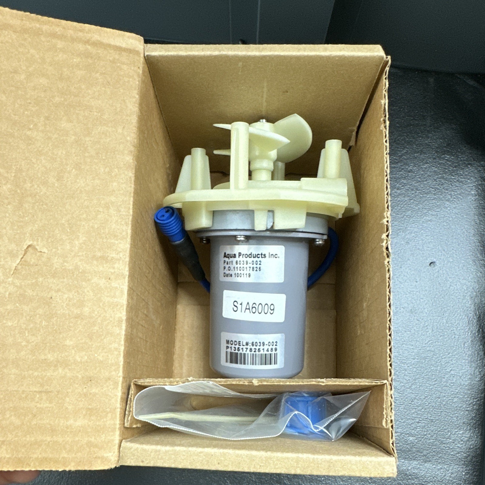 Aqua Products Inc. Pool Cleaner Motor Plastic Gray/Beige/Blue 6039-002 S1A6009