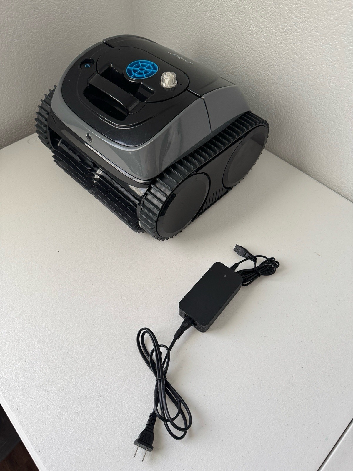 WYBOT C1 Cordless Automatic Swimming Pool Cleaner Robot w/ Charger Tested