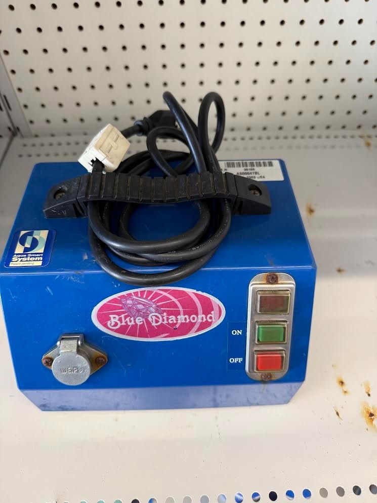 AQUABOT AS00047BL POWER SUPPLY 4 PIN MALE , FOR BLUE DIAMOND, BLUE PEARL CLEANER