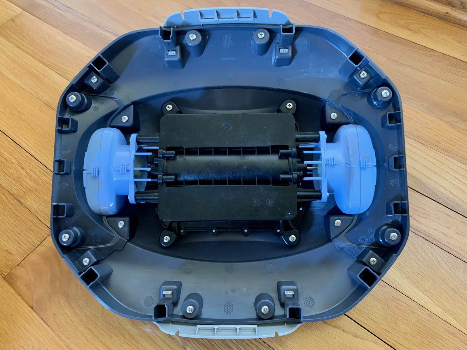 Bubot 300P Cordless Robotic Pool Cleaner, 1.5h Runtime, Auto-Park, 850 Sqft, LW