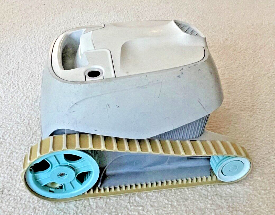 Maytronics Dolphin Advantage Pool Cleaner for Parts or Repair, No Power / Cable