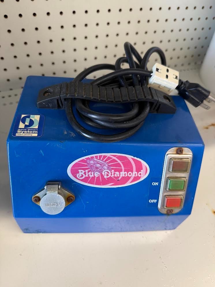 AQUABOT AS00047BL POWER SUPPLY 4 PIN MALE , FOR BLUE DIAMOND, BLUE PEARL CLEANER