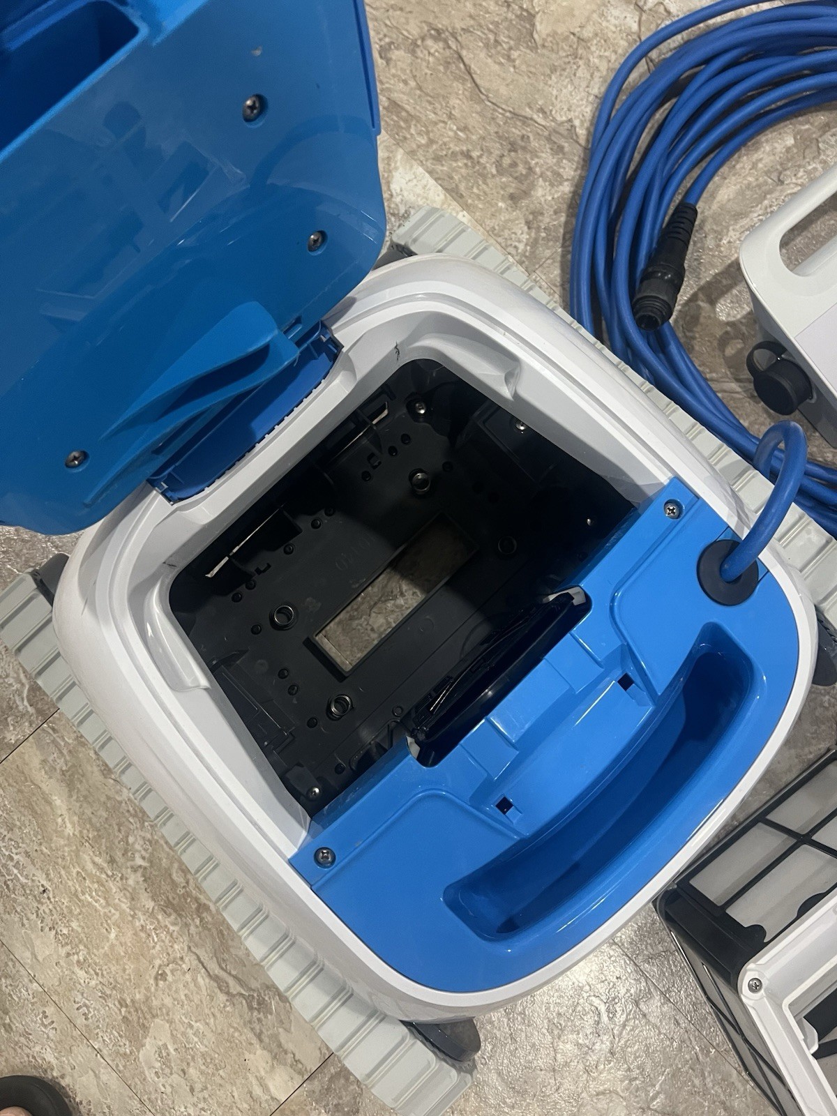 Dolphin Proteus DX3 with Power Supply