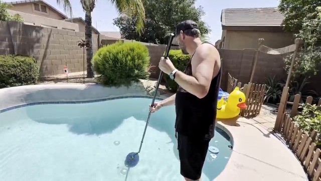 Telescopic 15FT Carbon Fiber Pool Cleaning Pole – Lightweight, Adjustable, Easy