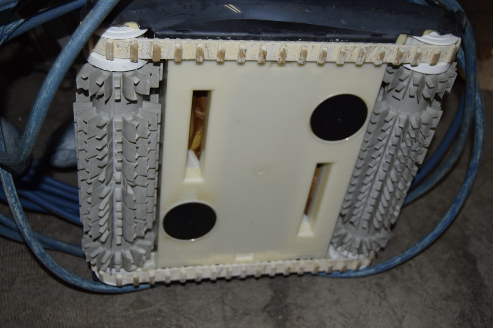 Dolphin Nautilus CC Plus WiFi Pool Cleaner Robot Hose Power Supply **READ**