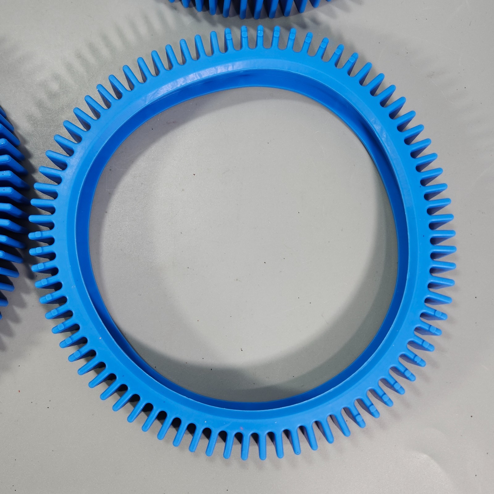 The Pool Cleaner Super Hump Front and Rear Tire Blue 896584000-143 896584000-082