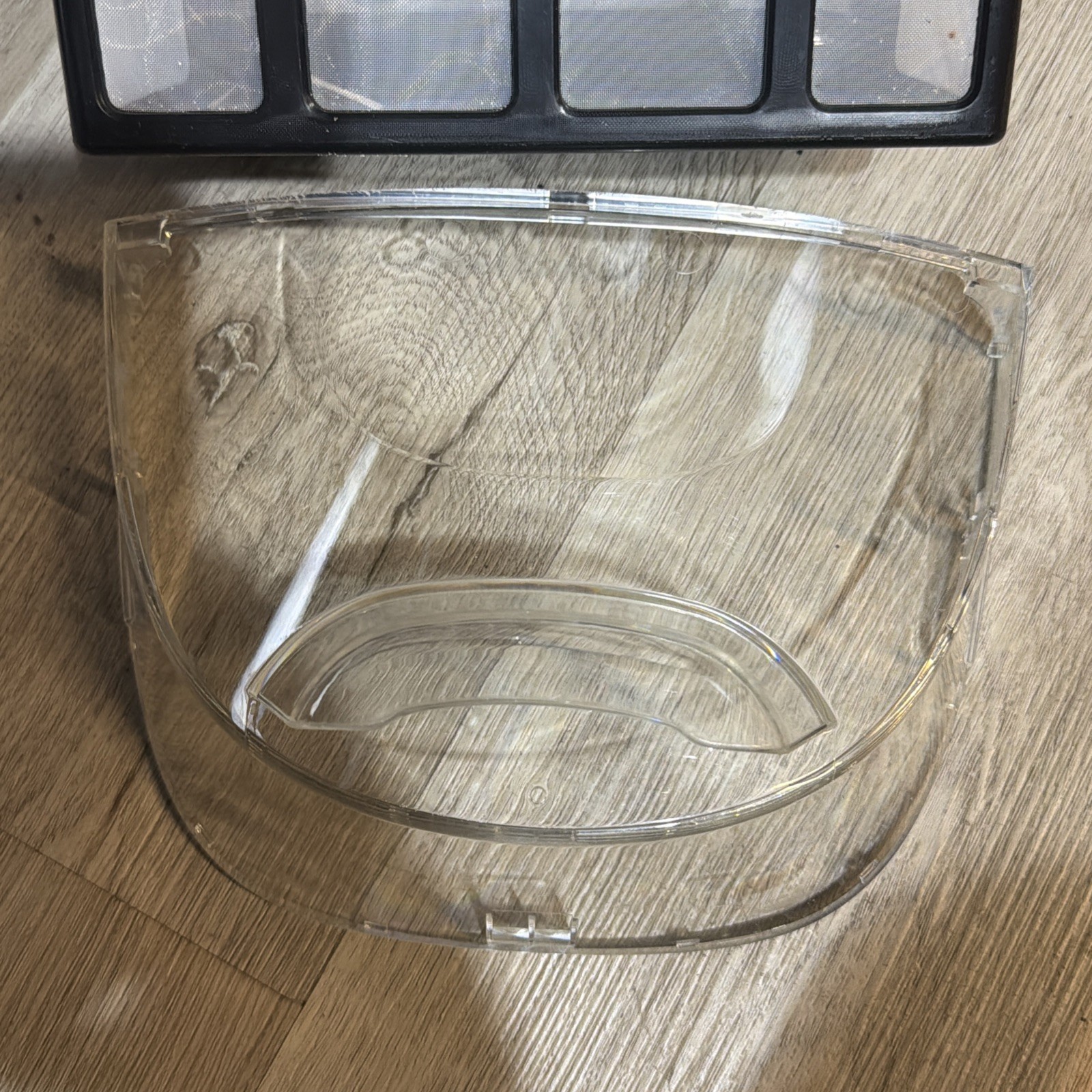 Seauto2025 Model cleaner basket with lid with outside clear lid Fast Shipping