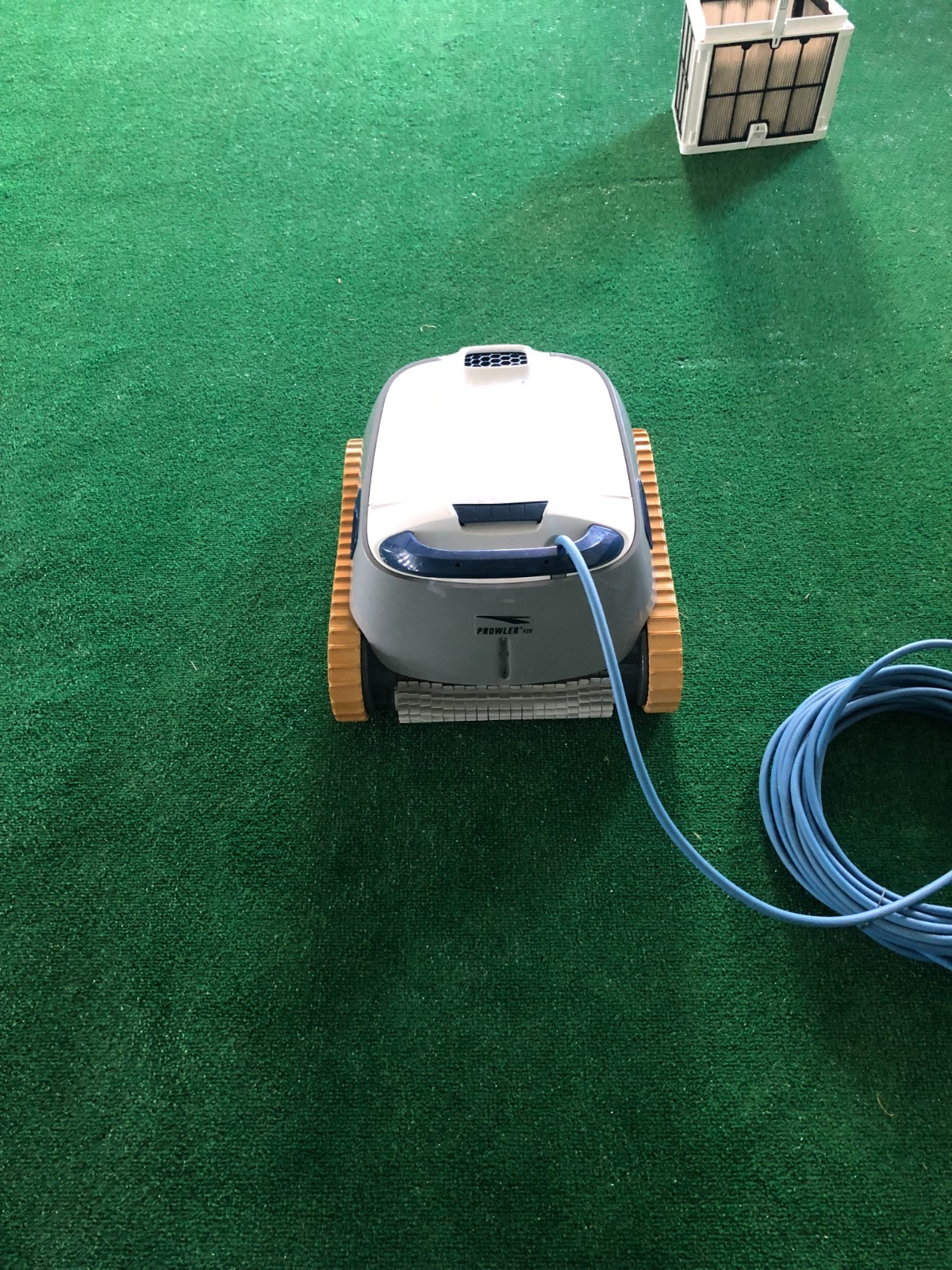 Pentair Prowler 920 Robotic Pool Cleaner – Slightly Used, Excellent Condition