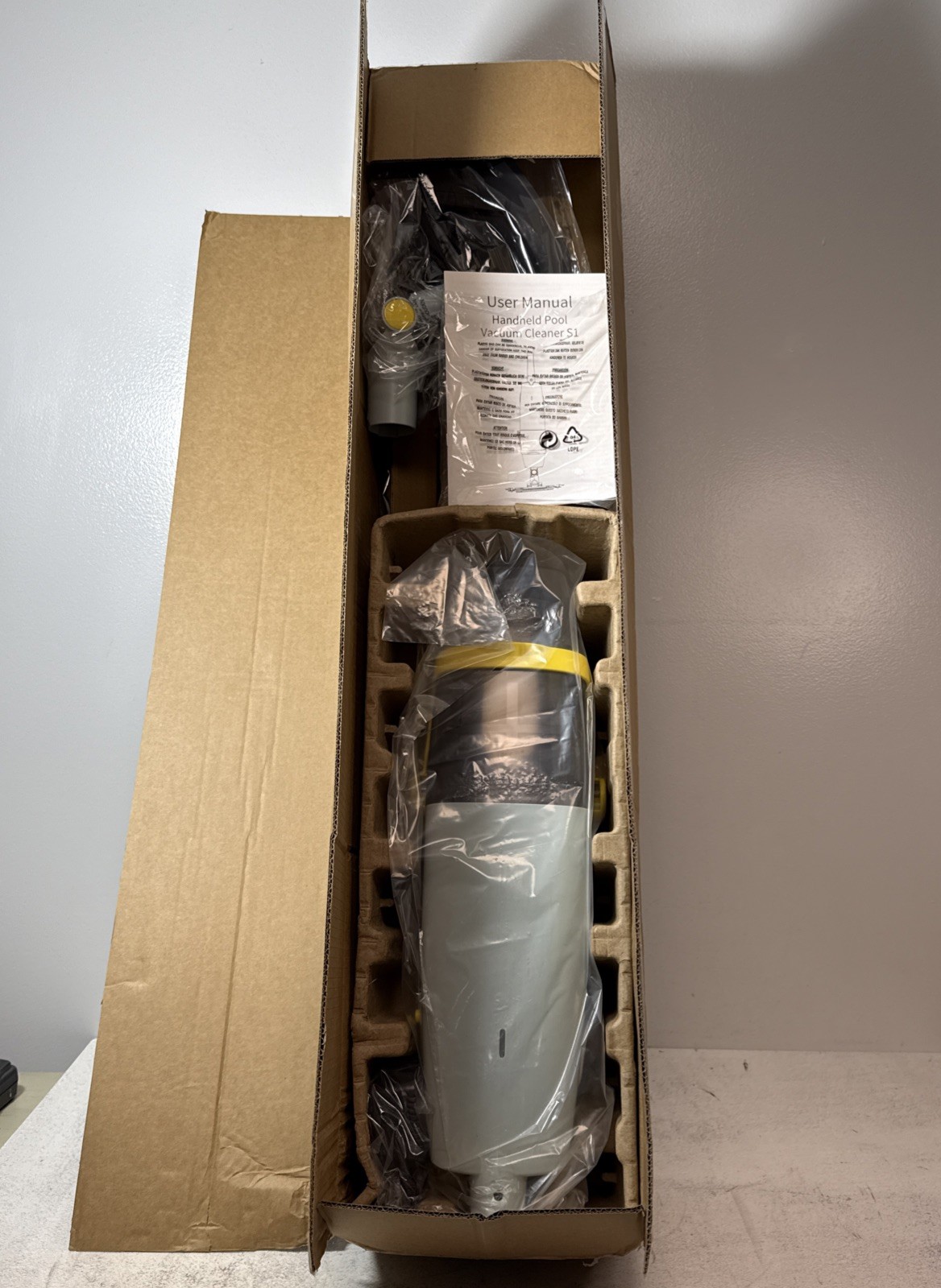 Handheld Cordless Pool Vacuum S1