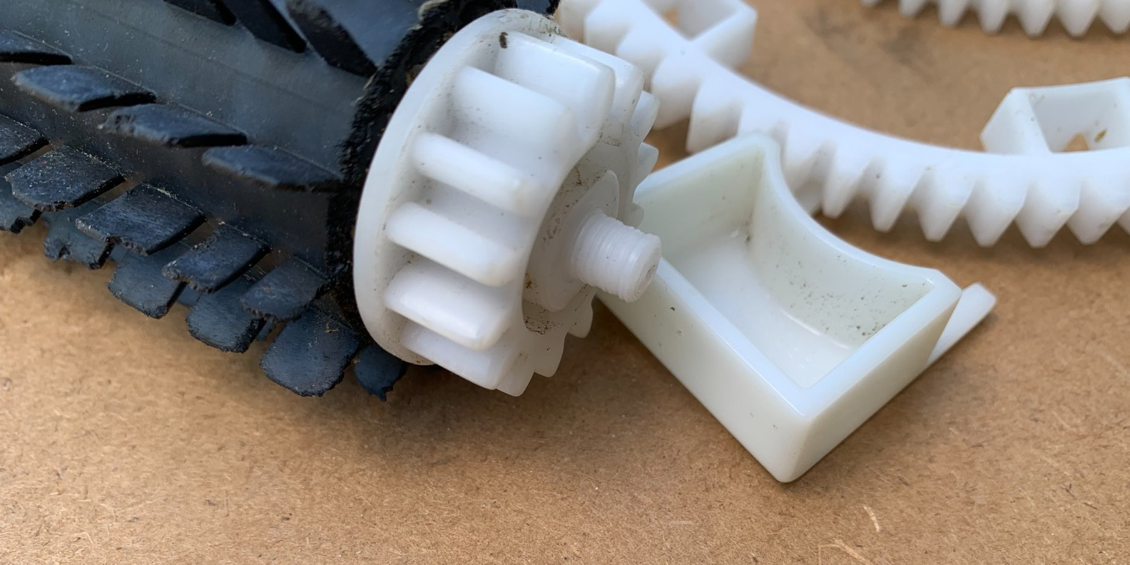 USED Aqua Products Aquabot Breeze 4wd parts