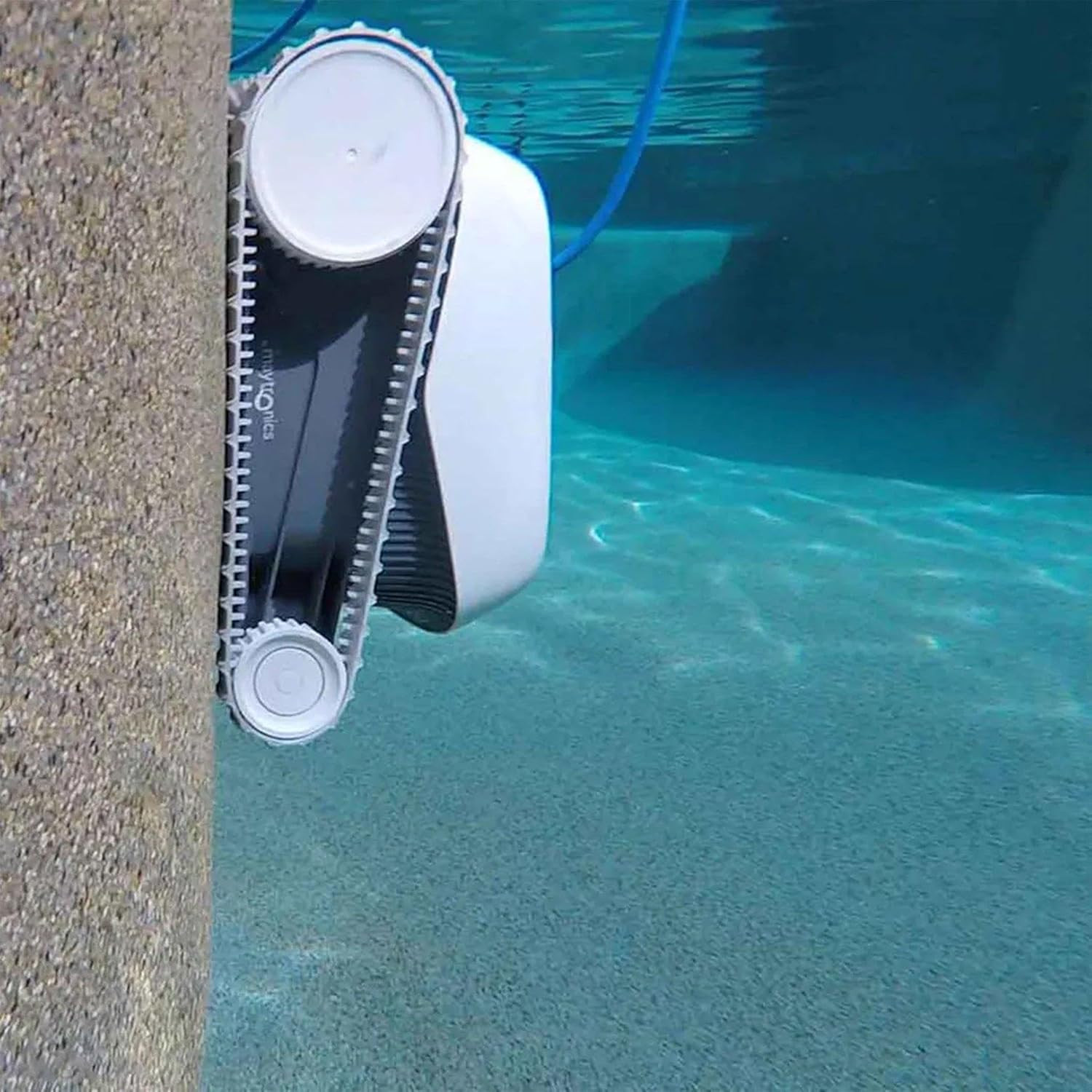 Dolphin Echo M1 IG Robotic Pool Cleaner