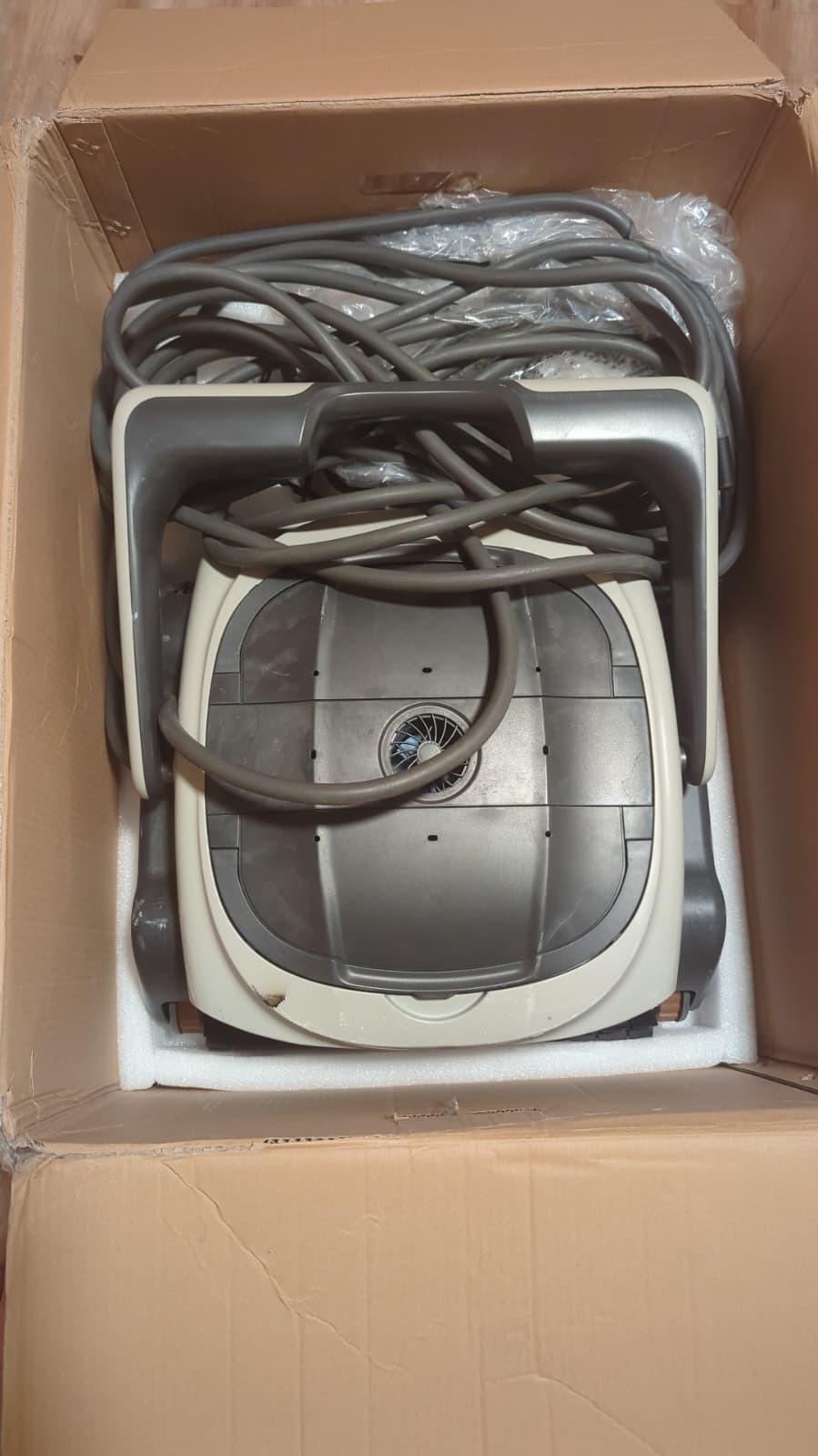 BUBLUE Bubot 800P Robotic Pool Cleaner, Pool Vacuum with Superior Suction