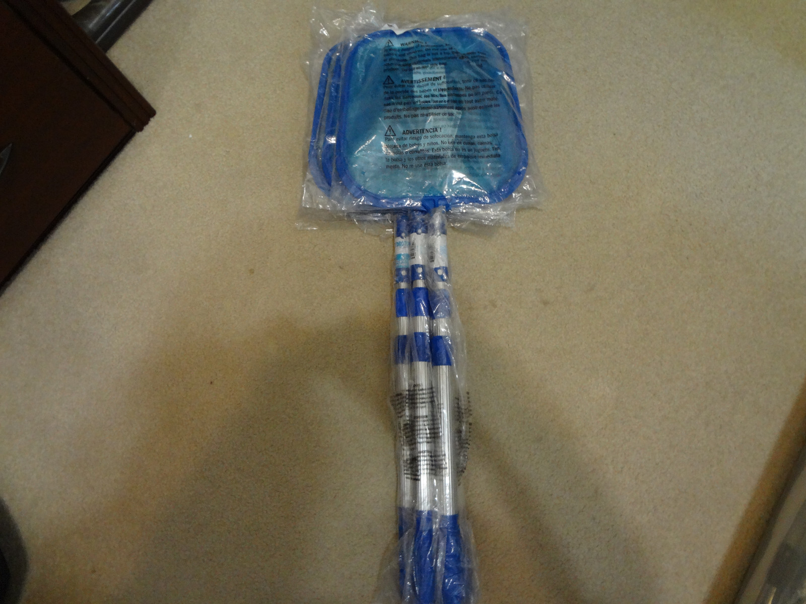 Swimline 8051SL Leaf Skimmer with 48&Prime; Adjustable Aluminum Telescopic Pole
