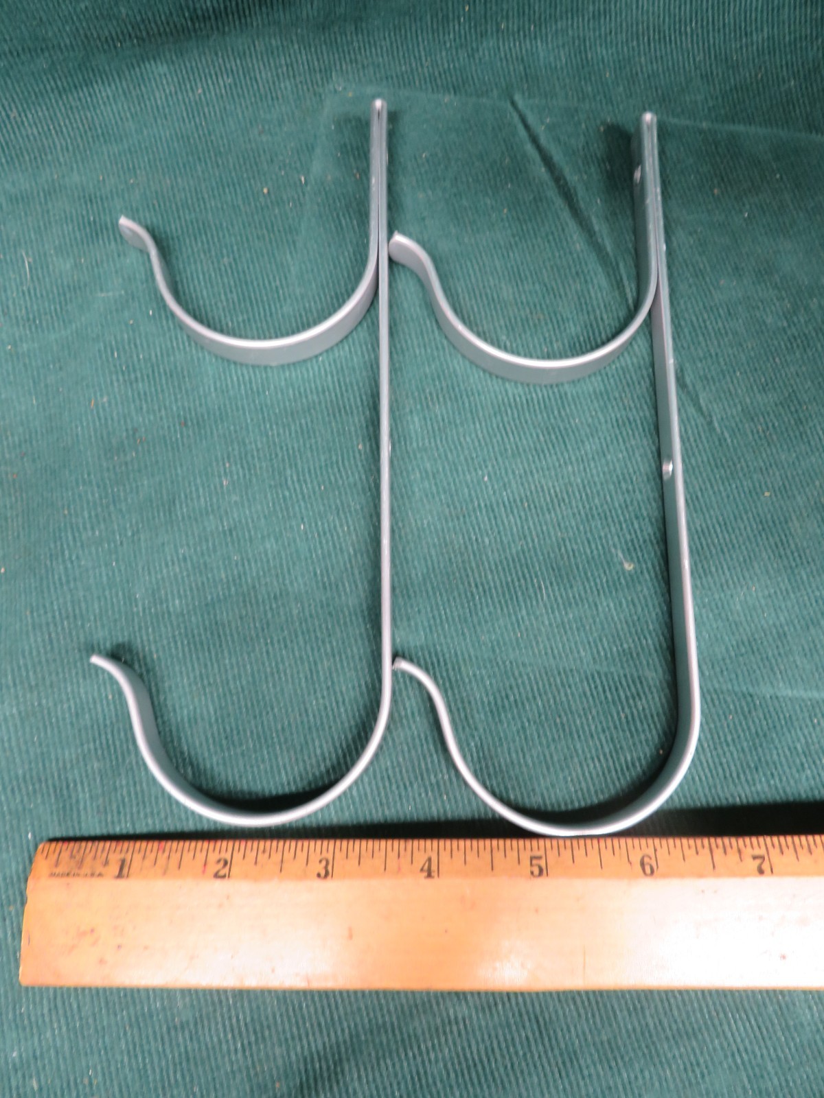 Aluminum Pool Hanger Hook for Pool Pole, Hose, Brush, Leaf Rake, Garden Tool