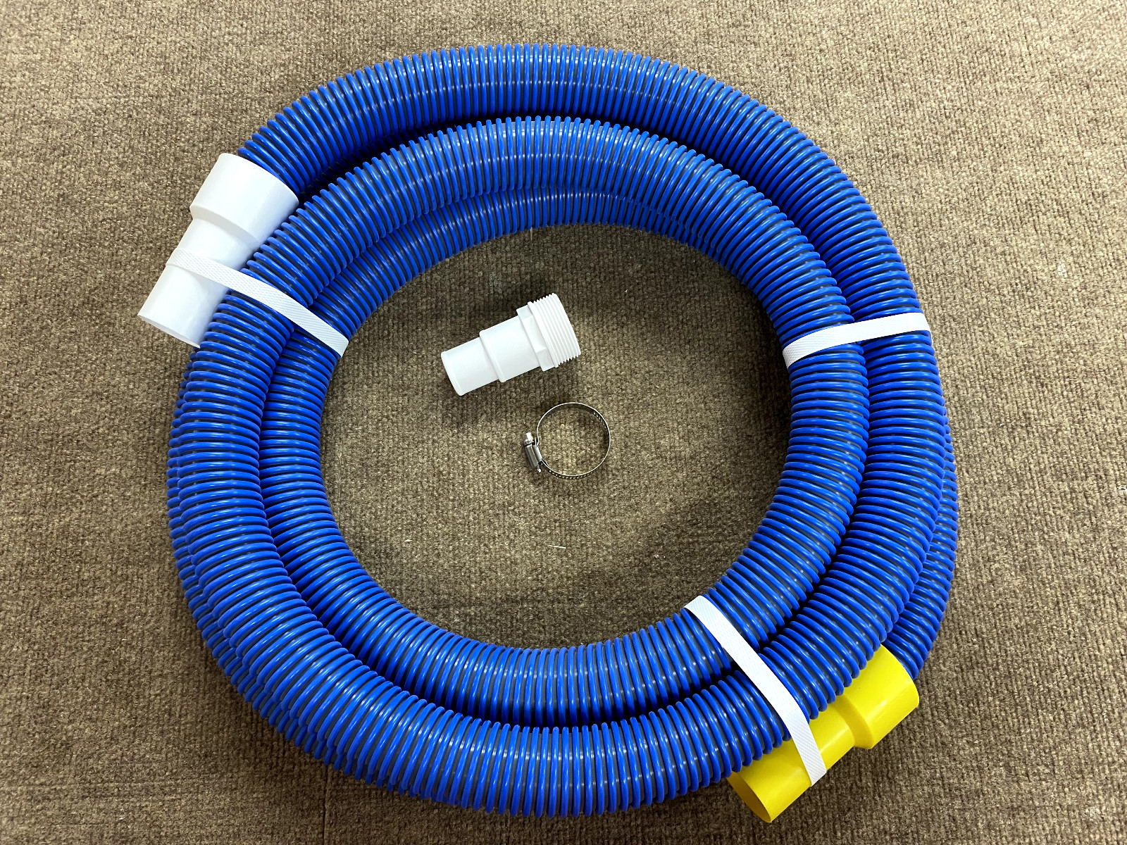 Pool or Spa 1.5&Prime; Vacuum Hose – 15&prime; length w/ Swivel Cuff, Hose Adapter and Clamp