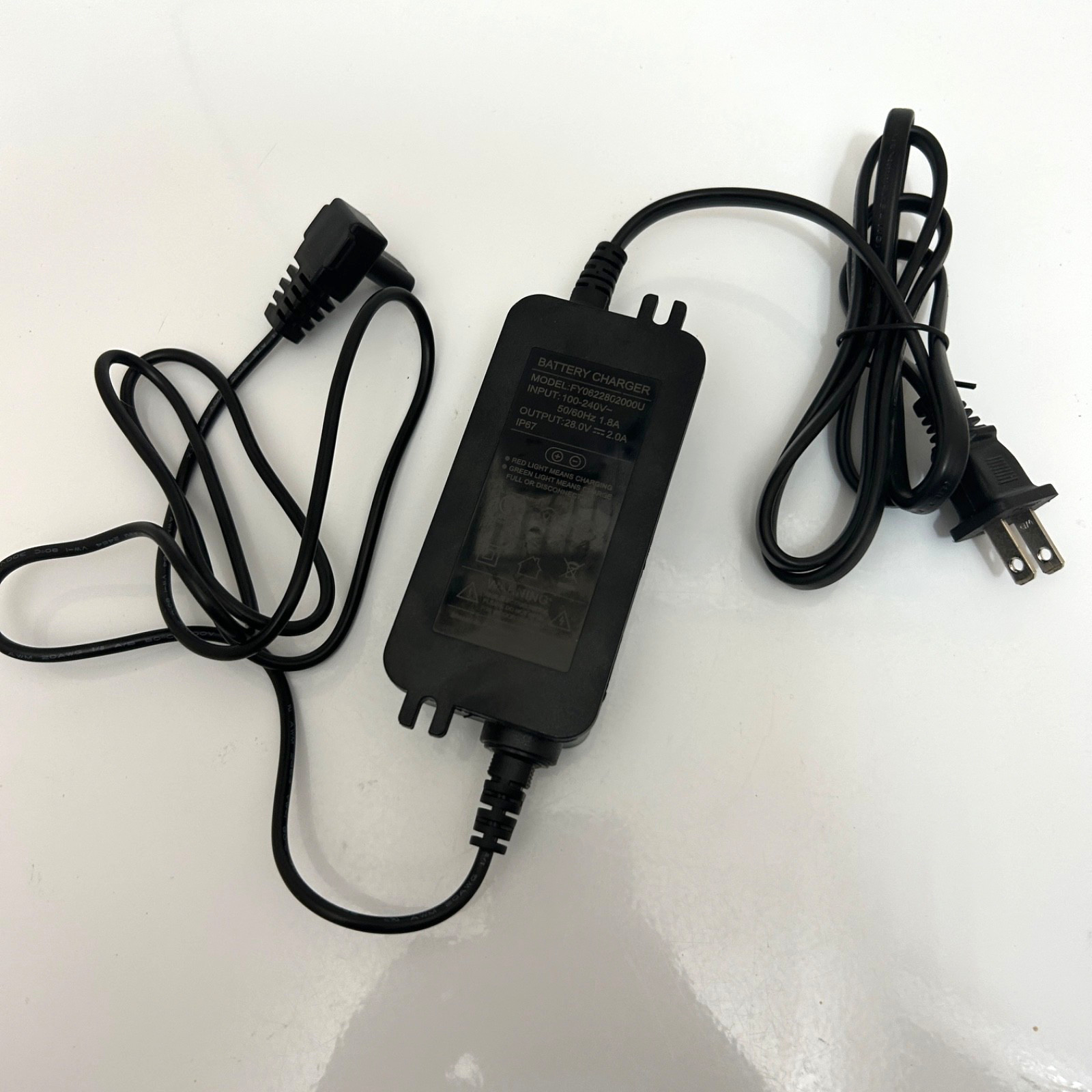 Seauto SAT20PRO Cordless Wall Climbing Robotic Pool Cleaner Charger
