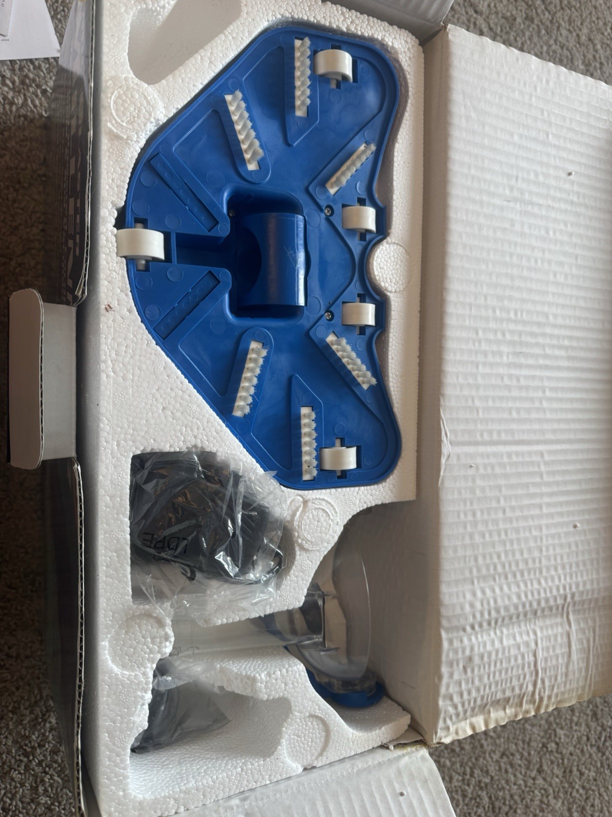 Pool Blaster Milleninium Cordless Pool Vacuum Battery Powered In Box Excellent