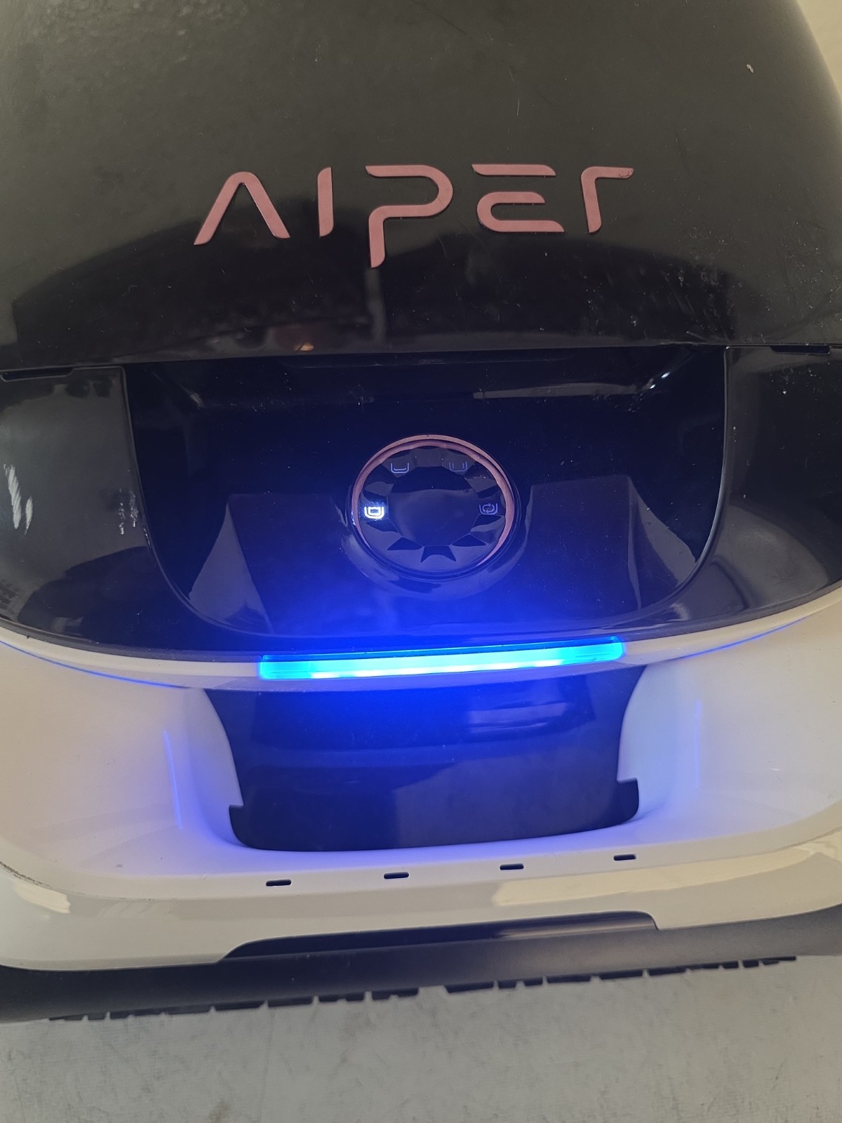 AIPER Scuba N1 Robotic Pool Vacuum Cleaner Cordless TESTED