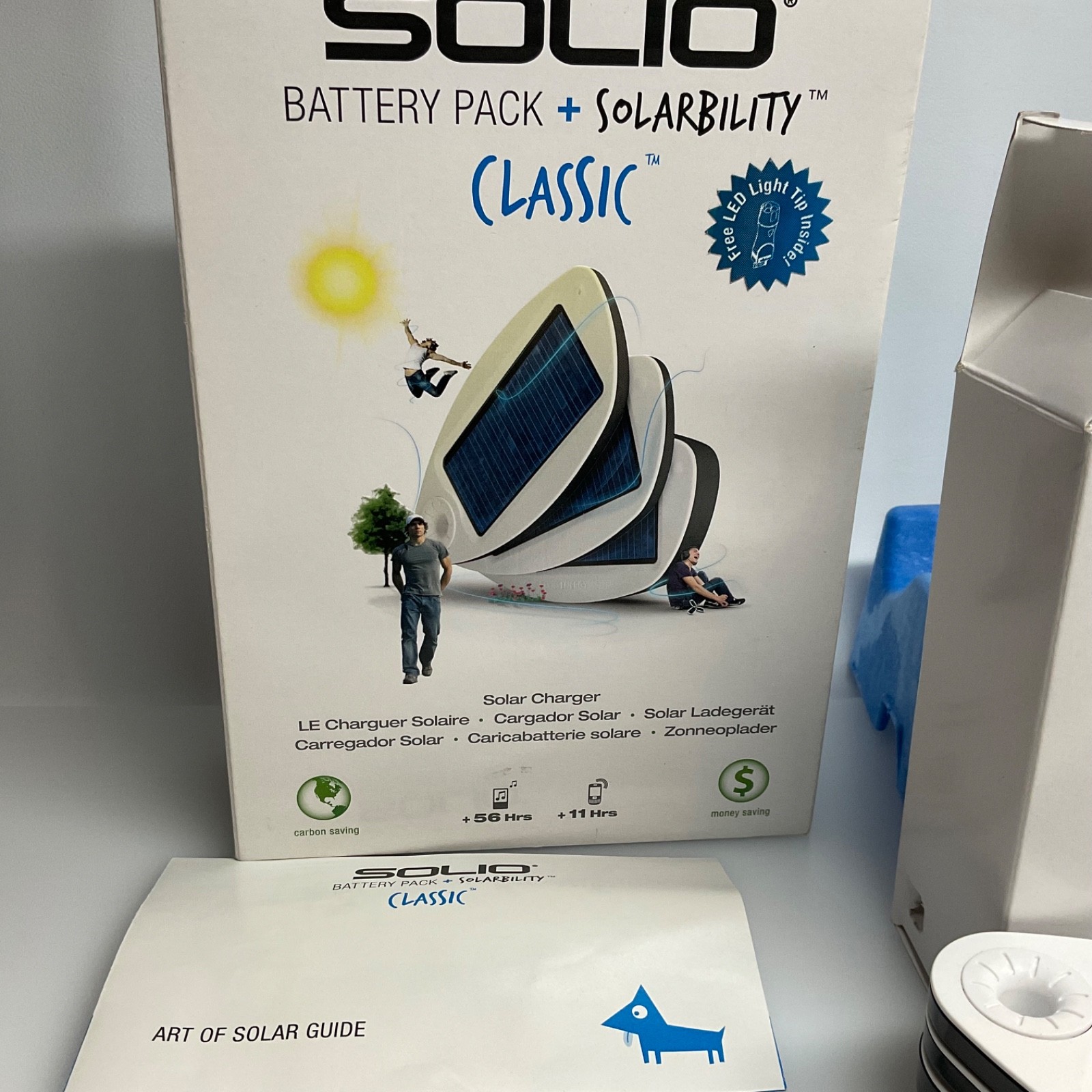 SOLIO Battery pack Classic solar charger Cell open box all cords w/box portable
