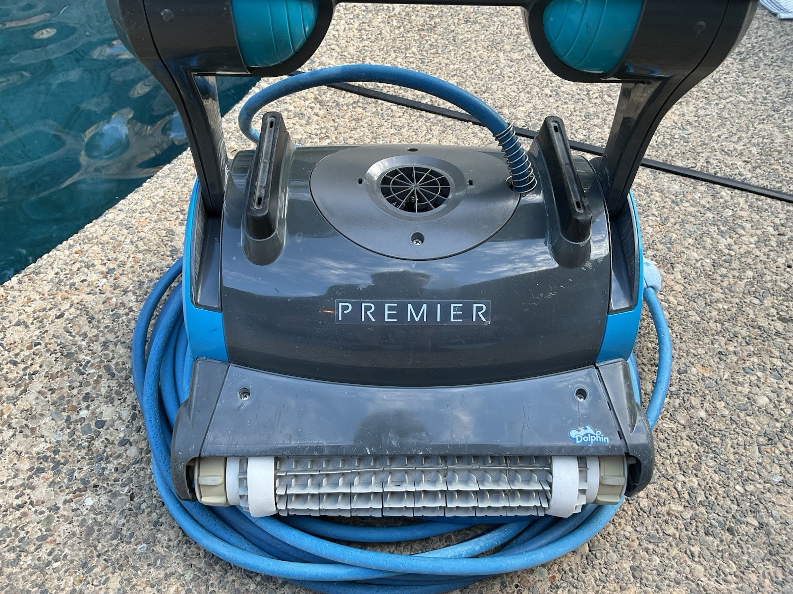 Dolphin Premier Pool Robotic Pool Vacuum