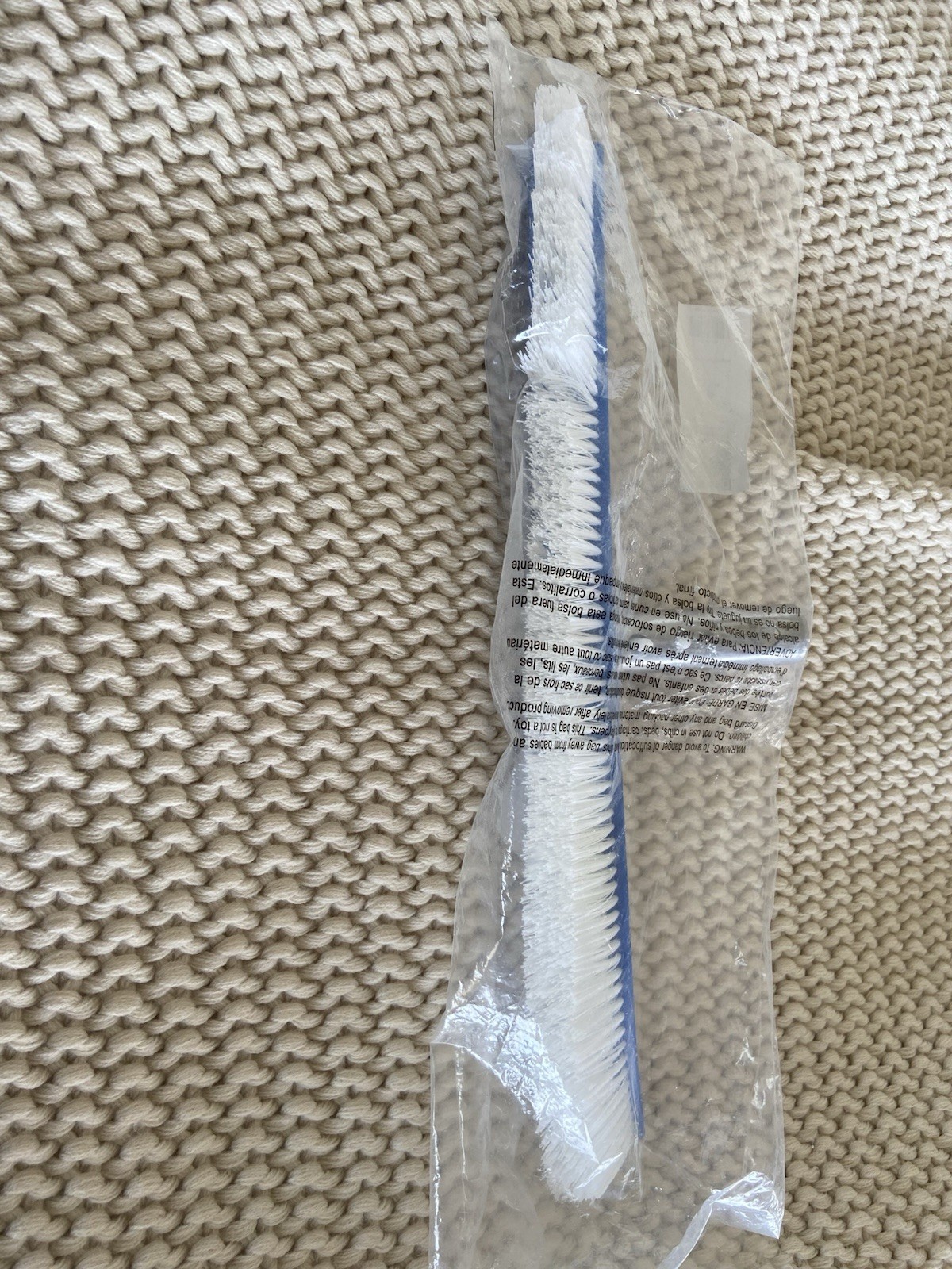 Curved Pool Brush Plastic Metal Handle Blue Trim Cleaning Brush