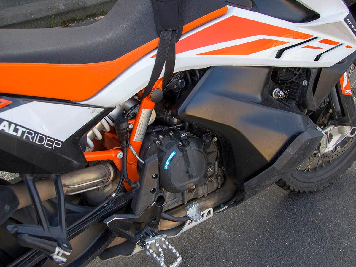 Easy Pull Clutch Arm Extension Compatible with KTM 790/890 Adventure/R & Husqvar