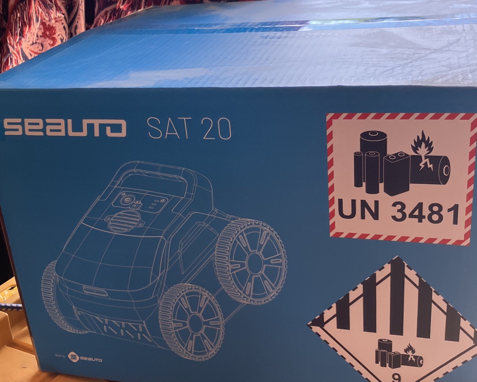 NIB Seauto SAT20 Cordless Robotic Pool Vacuum Wall-Climbing Smart Navigation