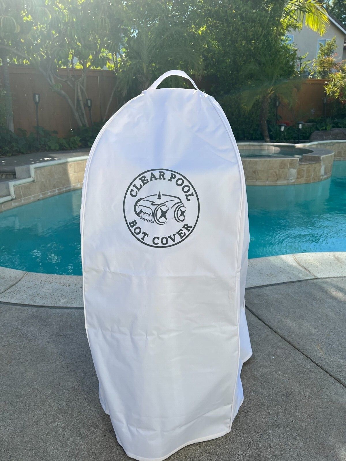 Polaris VRX iQ+ Clear Pool Bot Cover