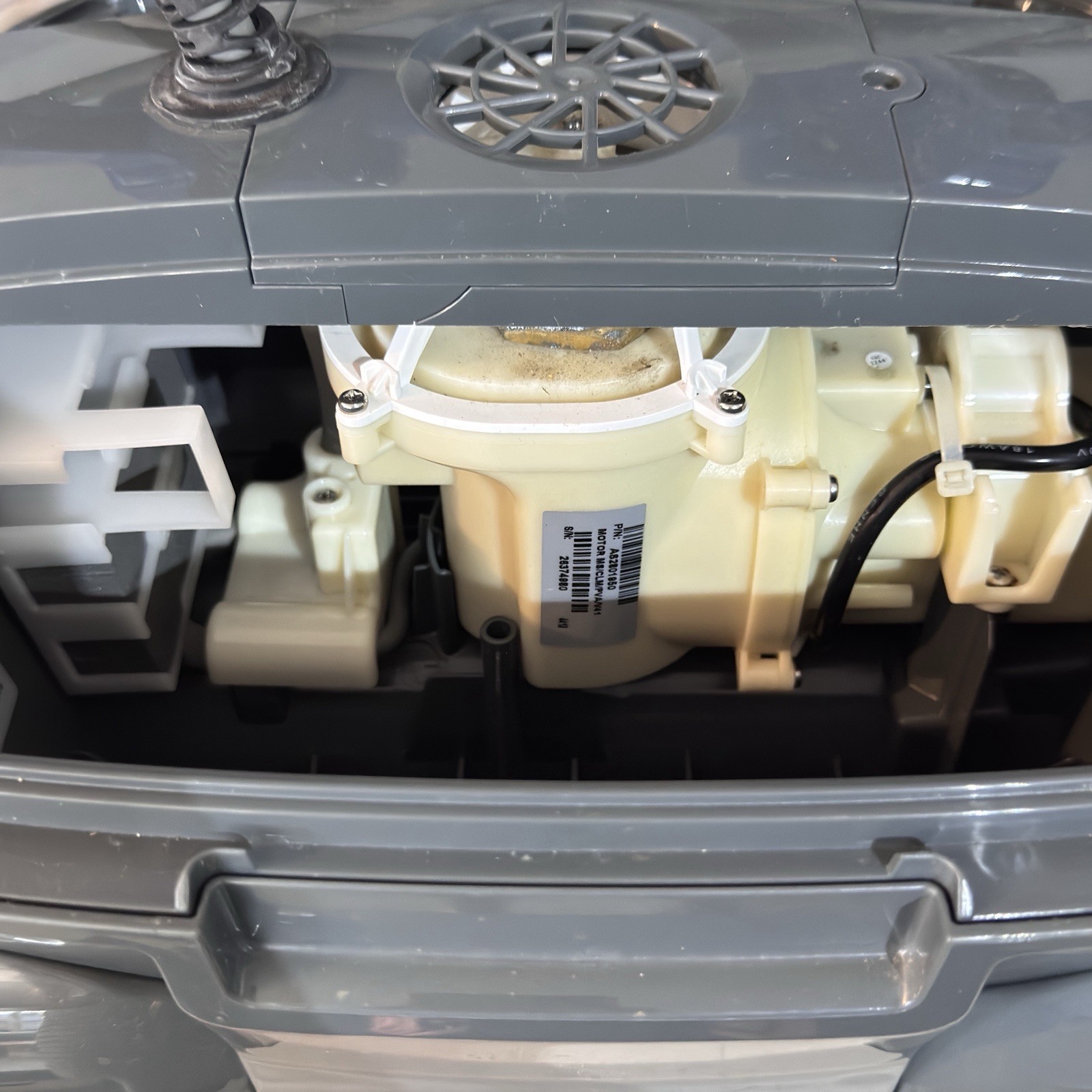 Aquabot Rapids 4WD Robotic Pool Cleaner Tested Works w/ Power Supply & Cable
