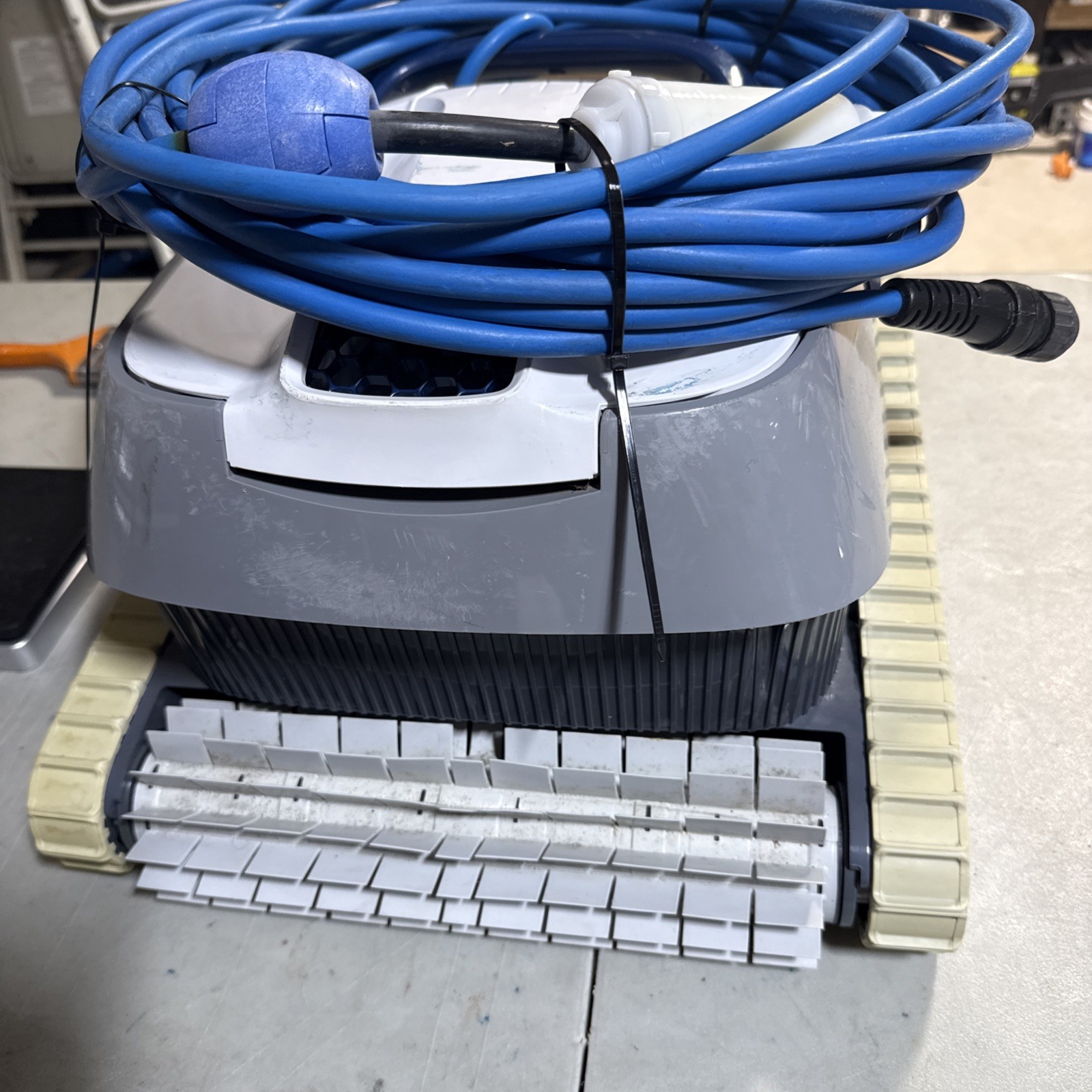 Pentair Prowler 920 Robotic Pool Cleaner For Parts See Description Please